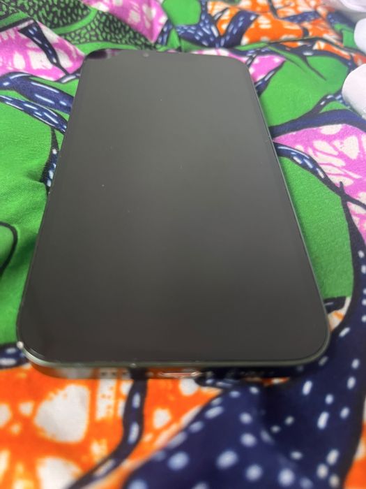 Vand schimb iphone 13 verde