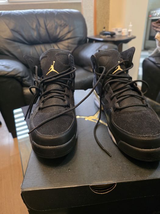 Спортни мъжки обувки Nike Jordan