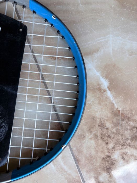 Професионална детска тенис ракета Wilson Ultra 26 за деца 10 - 12г