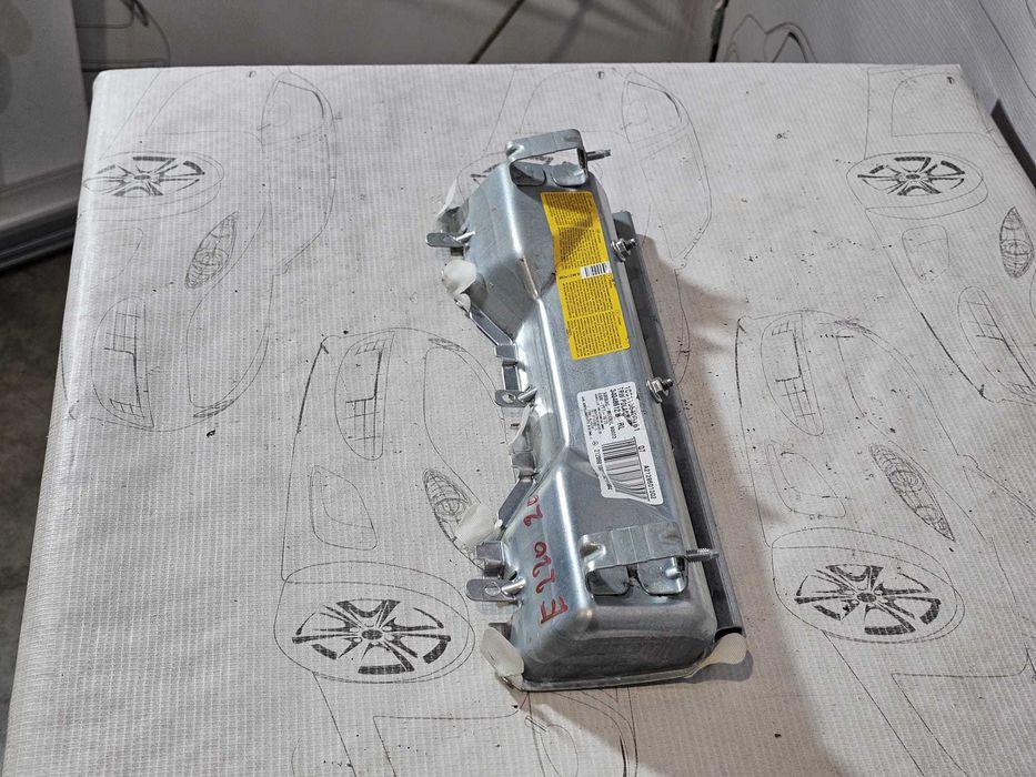 Airbag genunchi sofer Mercedes-Benz E-Class W212 Facelift 2015 E220 Cod OEM: A2128601002, 34048612B (5F3)