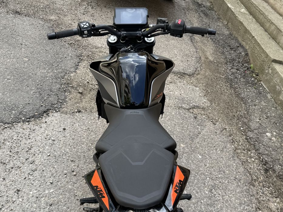 Ktm Duke 390 - 2023 - 600km A2