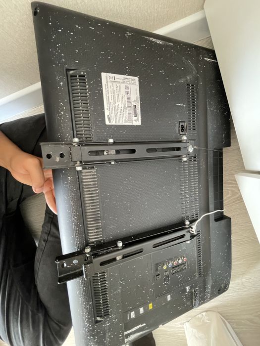 Samsung UE32H4003