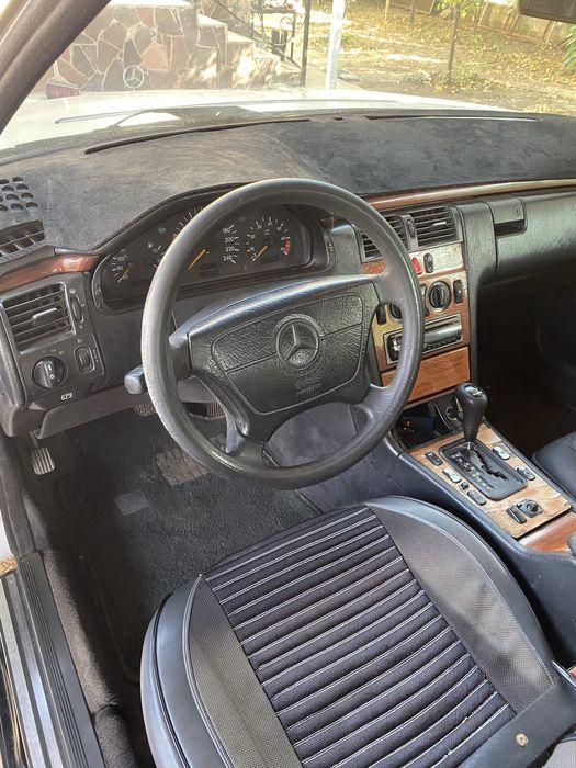 Продаю w210 лупарик