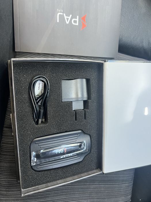 Vand gps auto 4 g