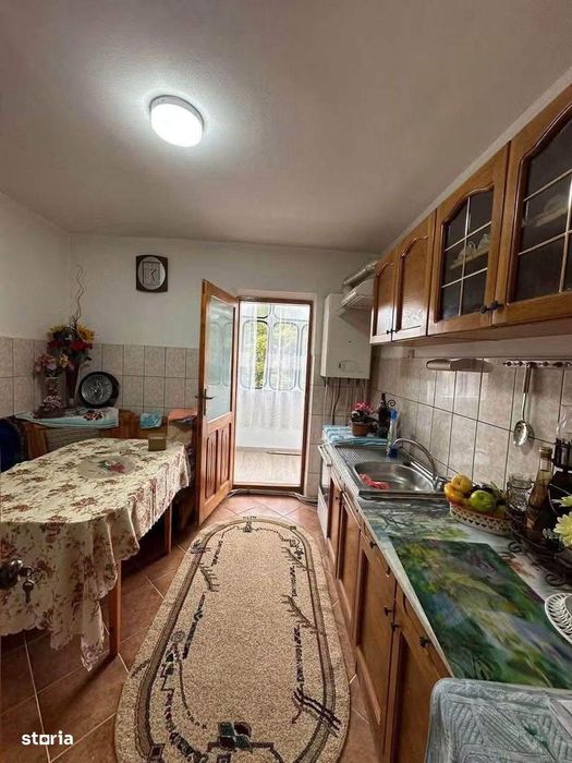 De vanzare apartament 2 camere,balcon,decomandat,57mp, Mihai Eminescu