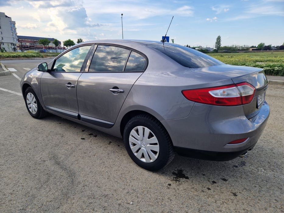 Renault Fluence 1.5 dCi – foarte economic, întreținut – PREȚ: 12.000 lei (negociabil)