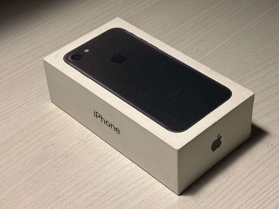 iPhone 7 32gb black