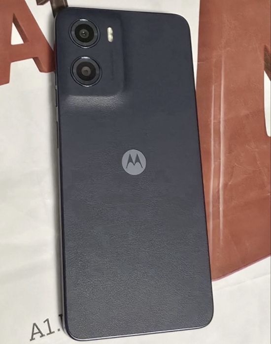 КАТО НОВ 256GB Motorola g35 5G Yettel Гаранция 2028г. Black / Черен