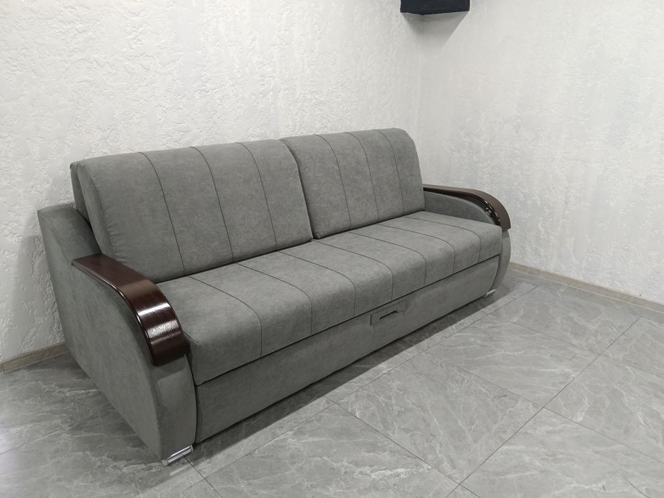 Акция!!! Продам 3хмесный диван
