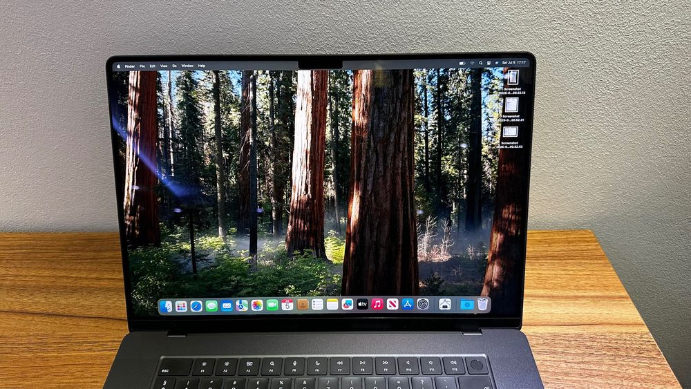 MacBook Pro 16 | M3 Pro | 18 GB | 1 Tb SSD | 19 Cicluri