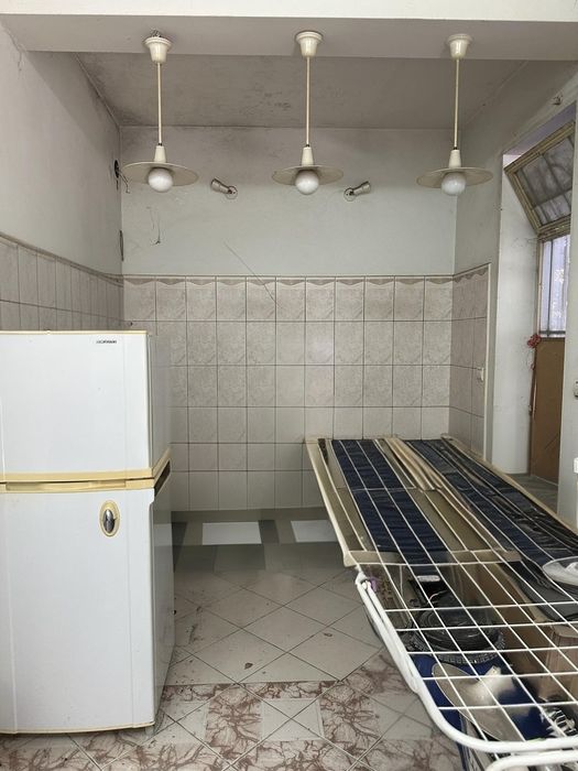 Продавам Помещение на центъра за Магазин Бар Офиси или други