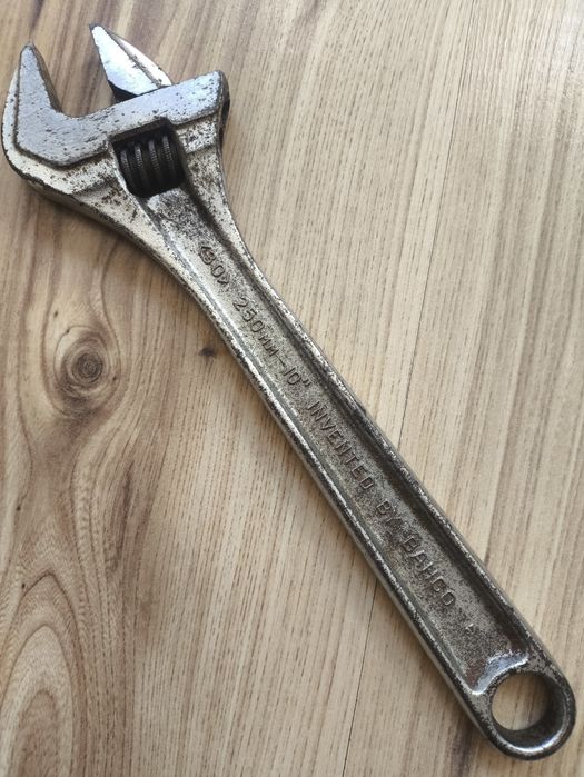 Раздвижени гаечени ключове