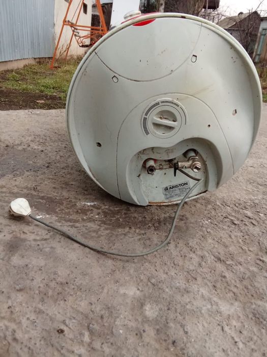 Аристон 100 литыр почти жана
