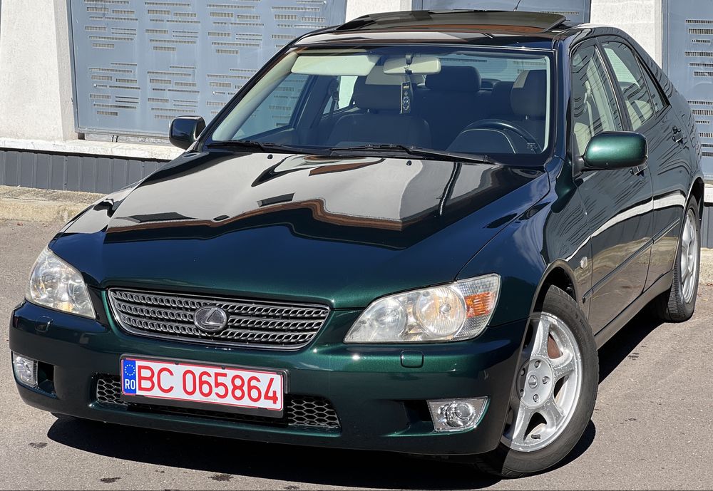 Lexus is200, 2001, automata, 130.000 km, INMATRICULATA