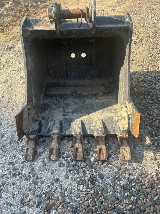 Eskovator kovush 70 talik sotiladi