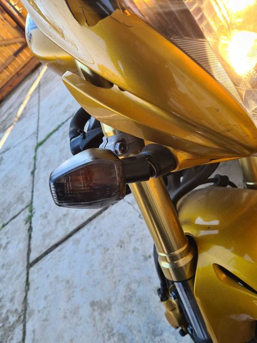 Honda Hornet 2008 + armura si genunchiere!