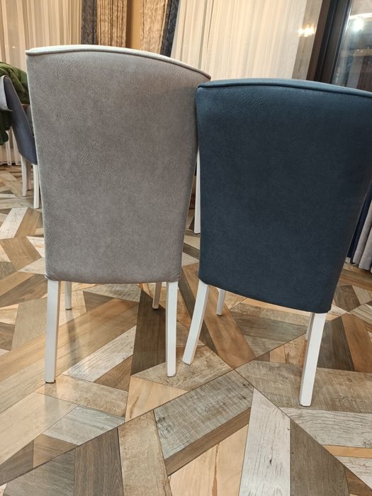 Трапезни столове