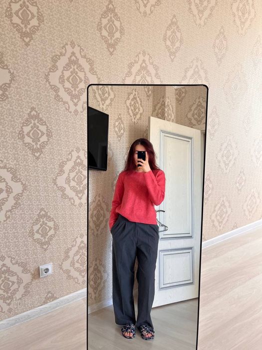 Серые брюки uniqlo