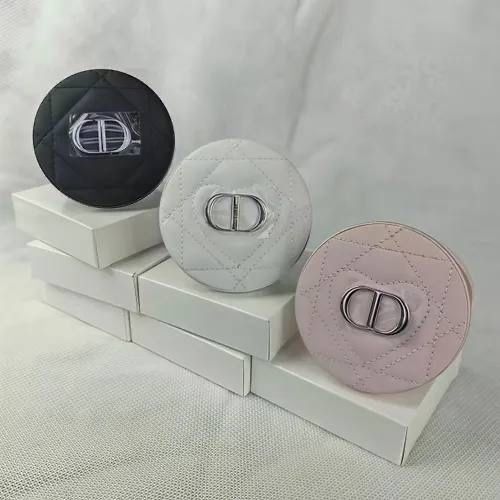 Косметички брендовые