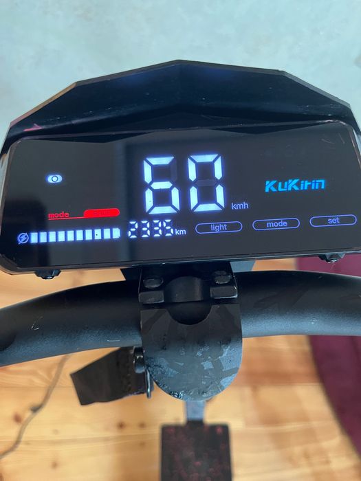 Kukirin g2 costum trotineta electrica