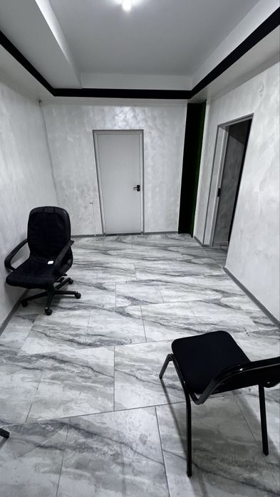 Shaxriston metroni yonida bezmakler arzonga pod ofis ijaraga beriladi