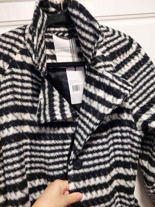 Palton femei nou cu eticheta