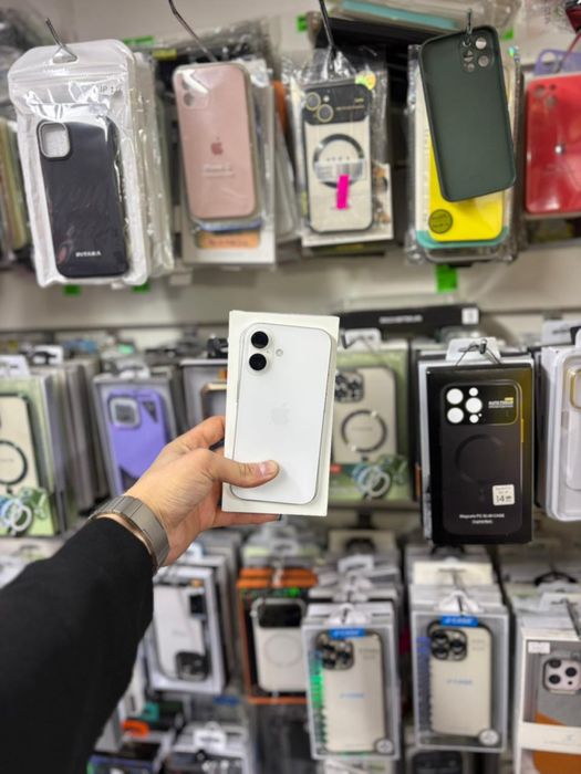 Iphone 16/128 памяти