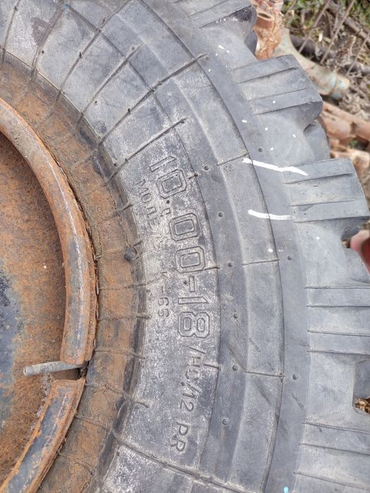 Шины с диском на газ 66