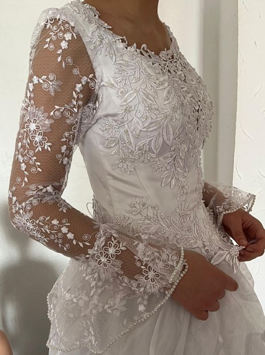 Продам свадебное платье