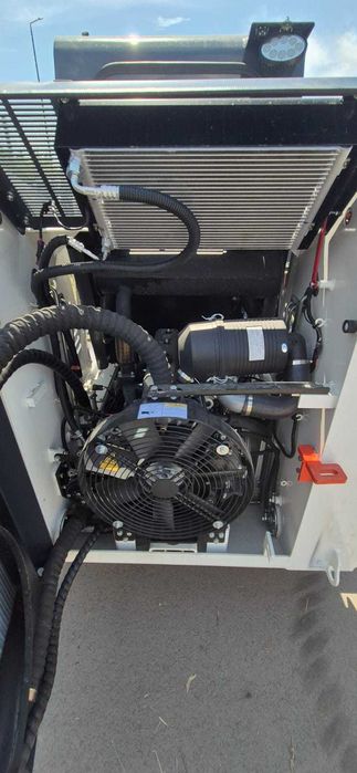 Мини-фронтальный погрузчик WECAN WT830