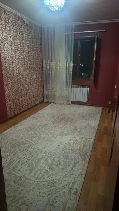 Продаётся ковёр 2×4 б/у