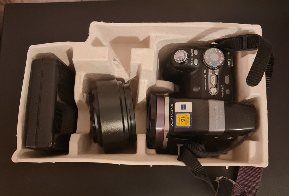 Фотоаппарат продаем