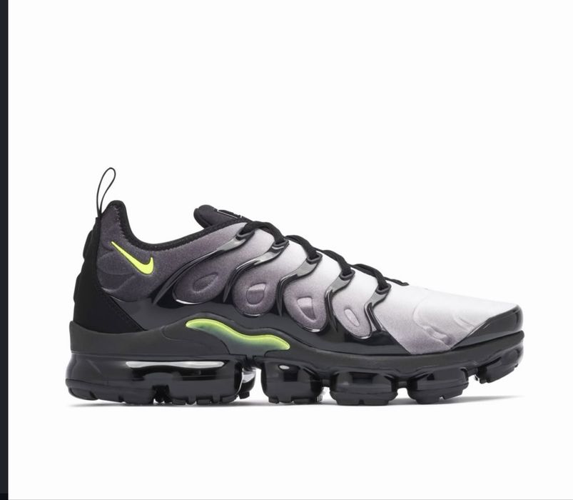 Vapormax nike plus electric neon dettails