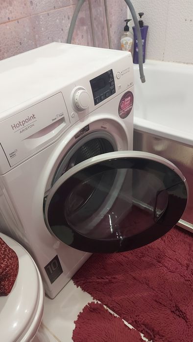 Продается стиральная машина