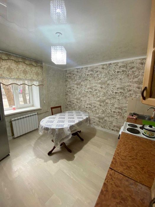 Продам 1 комнатную 8 микрорайон