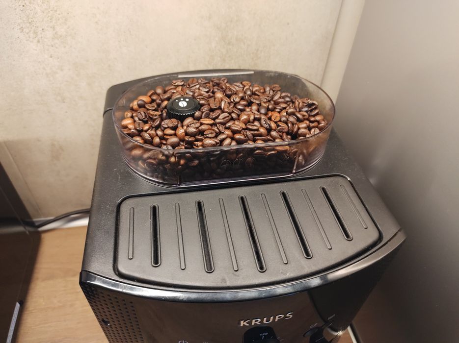 Кафе машина (робот) KRUPS