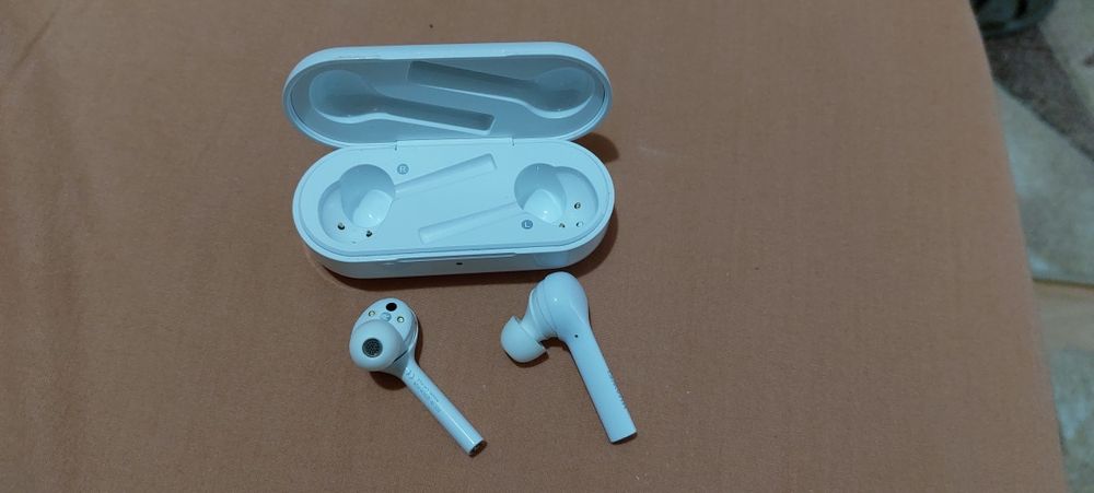 Casti Huawei Free Buds