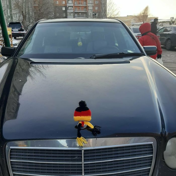 Шапочка на мерседес