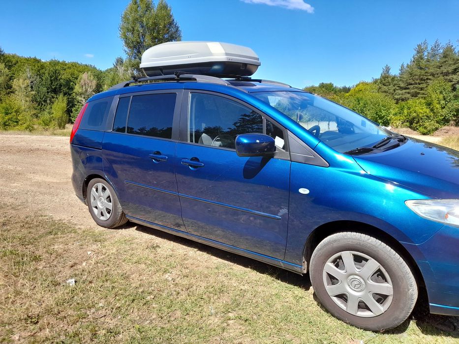 Продавам Mazda 5 1,8
