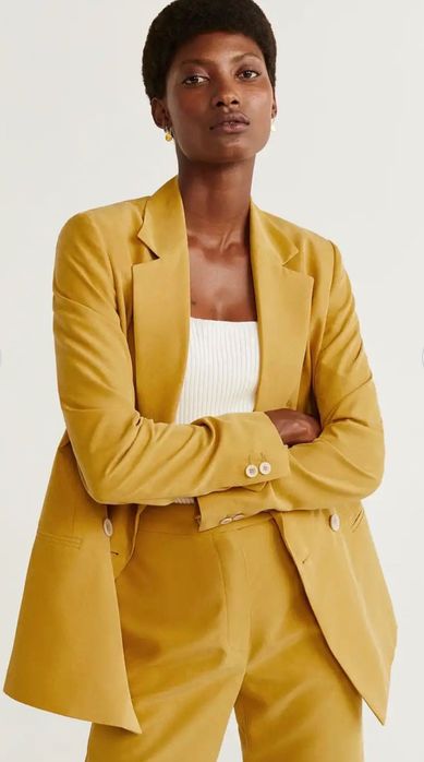 дамски костюми Mango