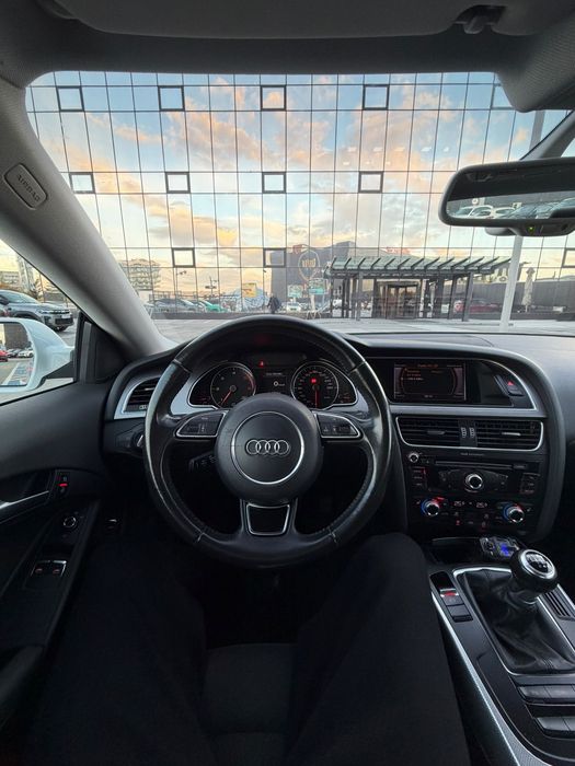 Vând Audi A5 Coupe 2.0 TDI