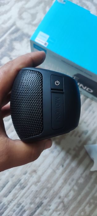 Портативная колонка Anker Soundcore Motion+
