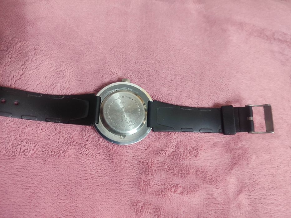 Часы Ракета Города