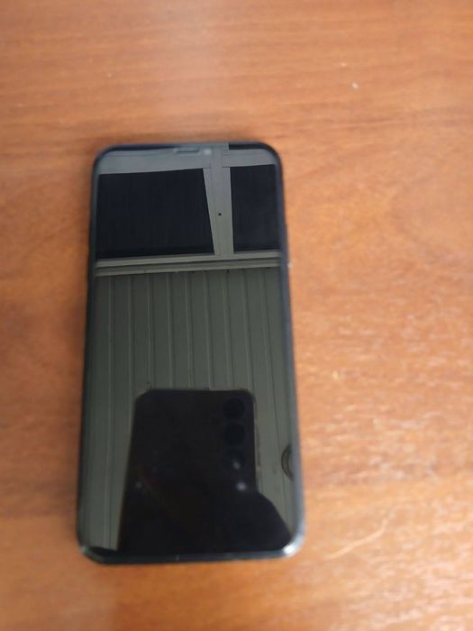 Iphone X sotiladi arzon srochna