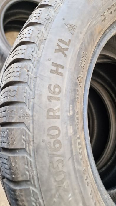 205 60 16 Bridgestone iarna 4 anvelope