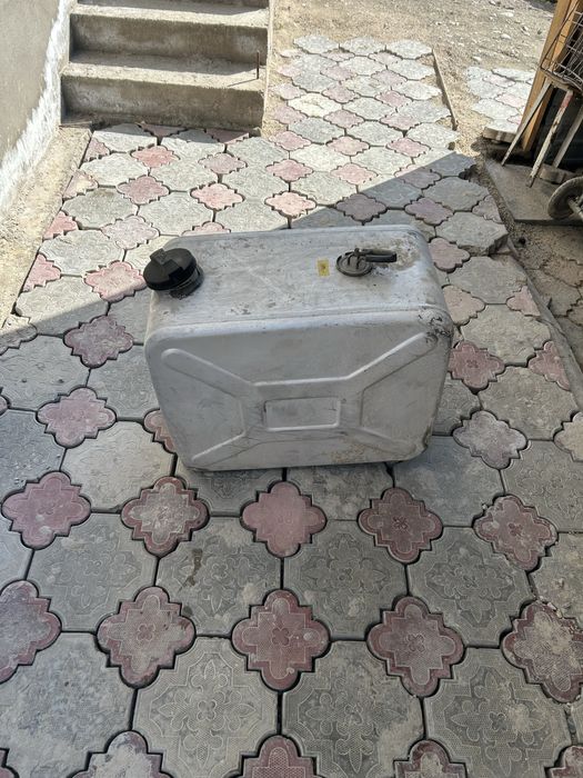 Продается Бак 100лт