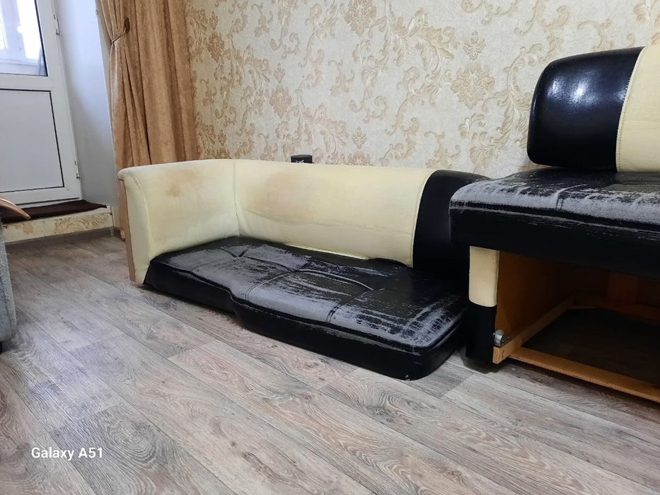 Перетяжка мягкой мебели