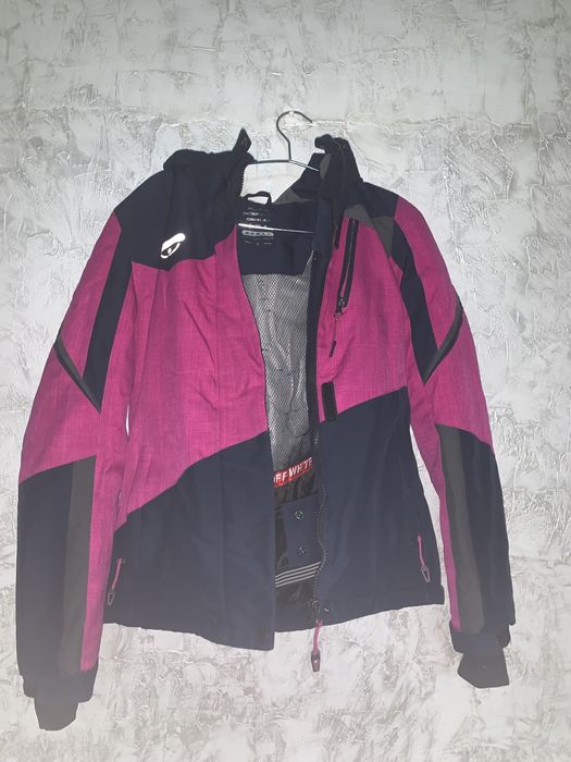 Горнолыжный костюм