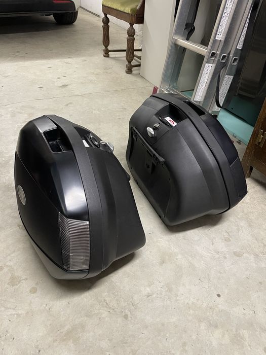 куфари Givi V35 NT с рамка за Suzuki Bandit 650 / 1250 / GSX 650F