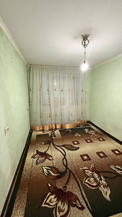 Арзон нархда 1 хонали квартира 3 каватда сотилади  5 микрн